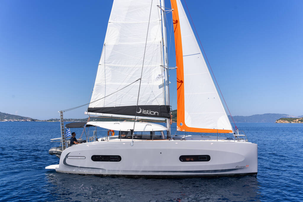 Catamaran Excess 11 Luna