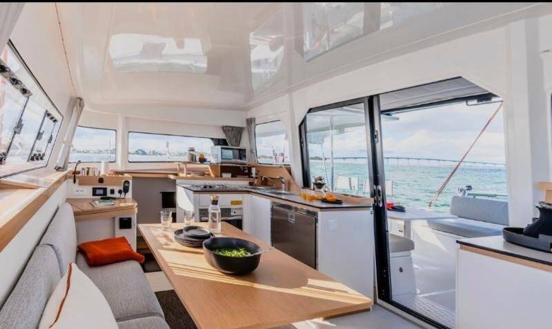 Katamaran Excess 11 Zenith