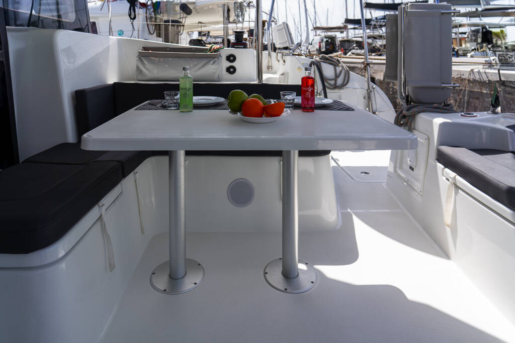 Katamaran Excess 11 Little Blue Ocean