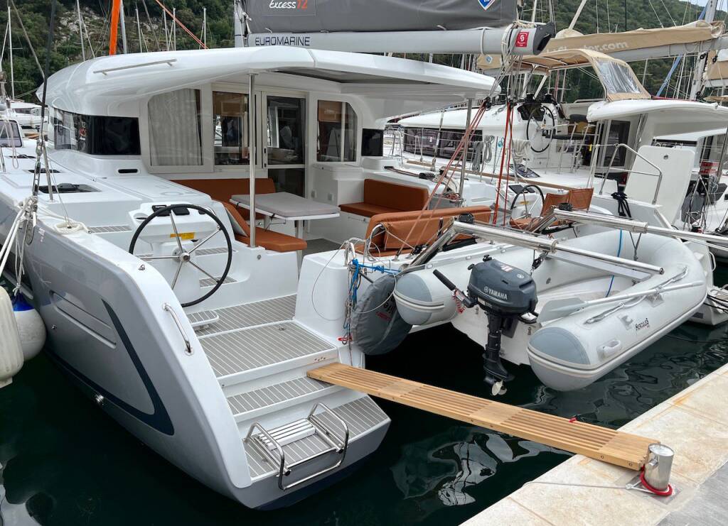 Catamaran Excess 12 Silver Kiss