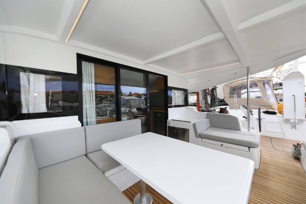 Catamaran Excess 14 Windhunter