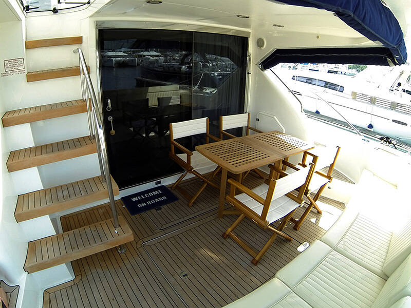 Motor yacht Fairline Phantom 50 Luna IV