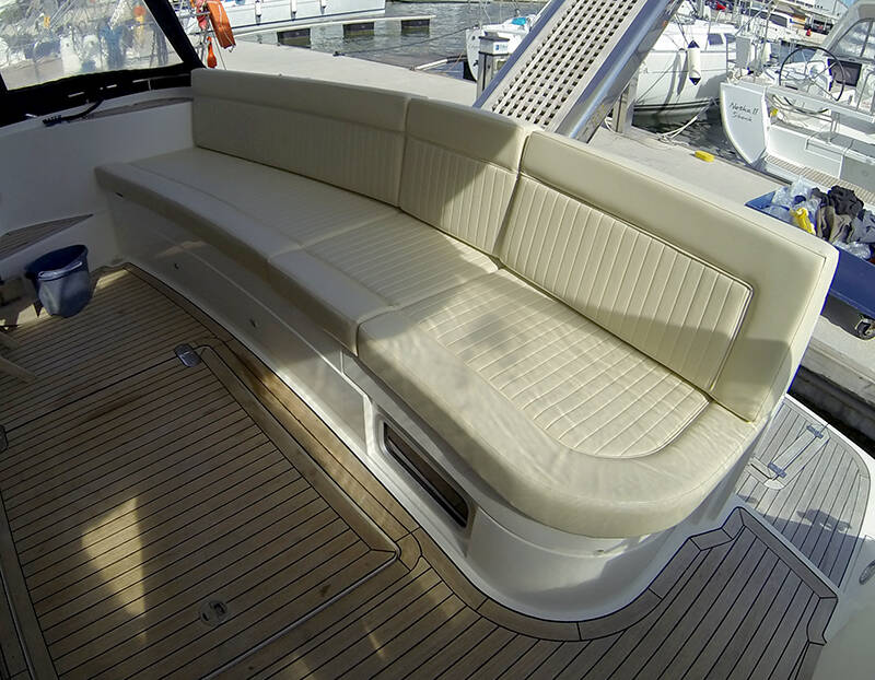 Motor yacht Fairline Phantom 50 Luna IV