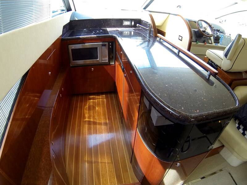 Motor yacht Fairline Phantom 50 Luna IV