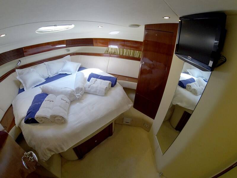Motor yacht Fairline Phantom 50 Luna IV