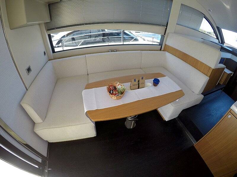 Motoryacht Fairline Squadron 50 Get Lucky