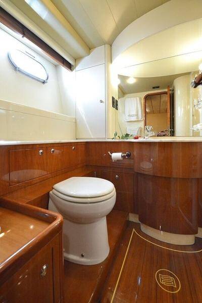Luxus-Motoryacht Ferretti Yachts 68 Mary