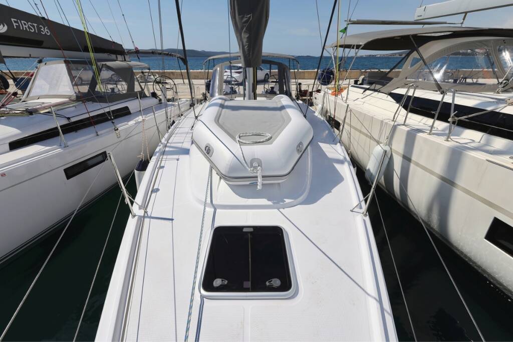 Segelyachten First 36 January