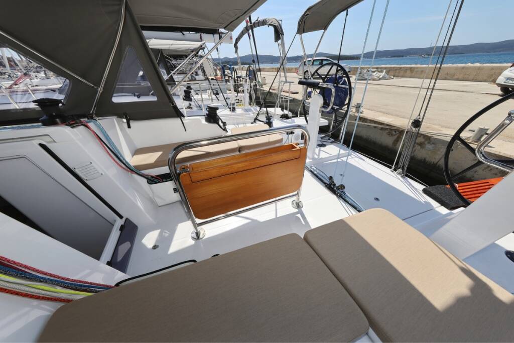 Segelyachten First 36 January