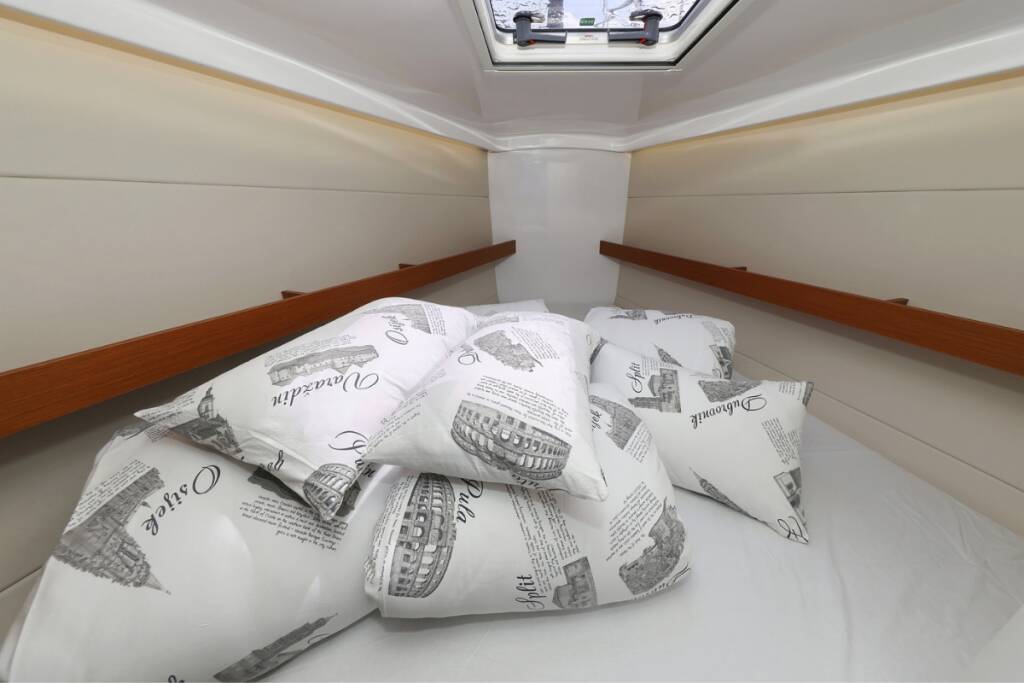 Segelyachten First 36 September