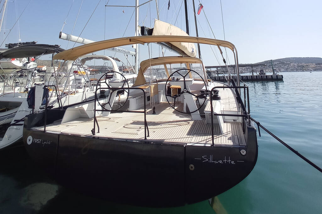 Sailing yacht First 53 Silhuette