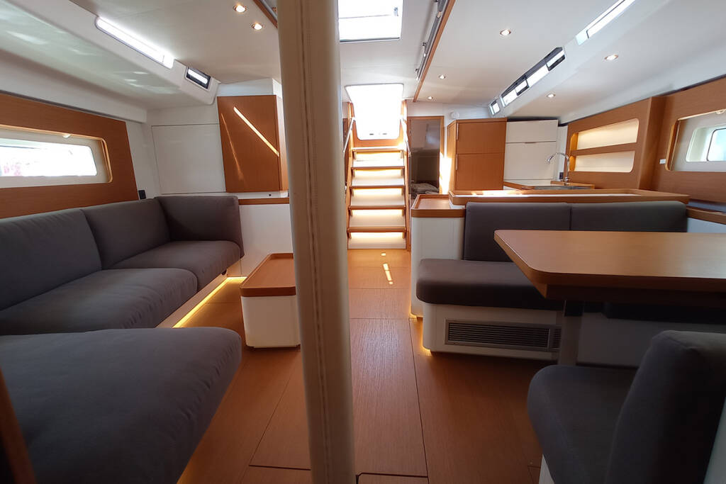 Sailing yacht First 53 Silhuette
