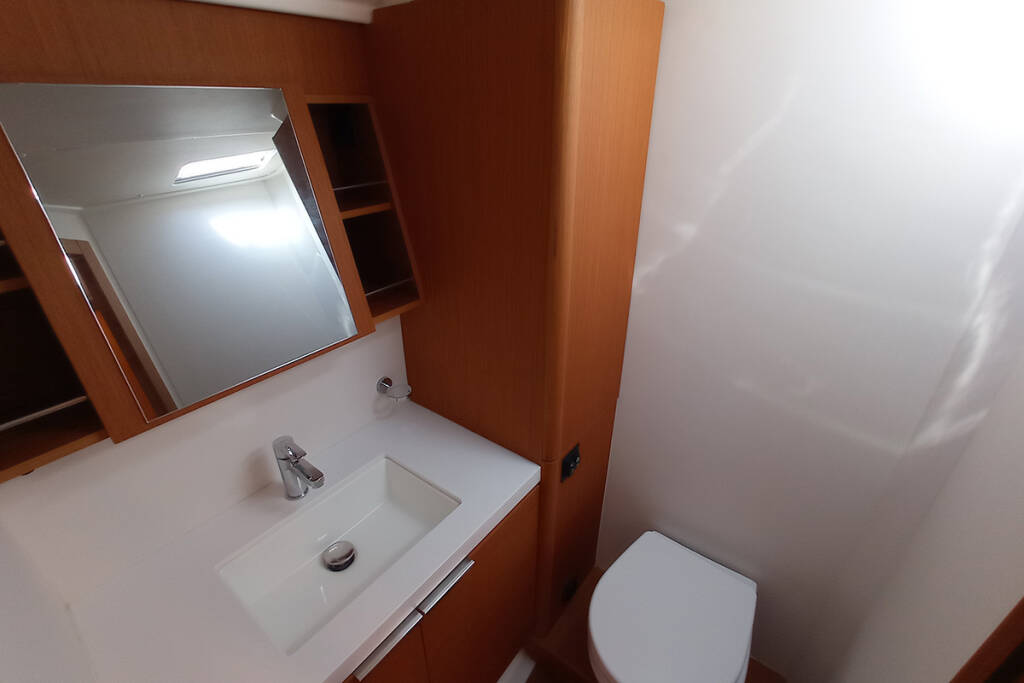 Sailing yacht First 53 Silhuette