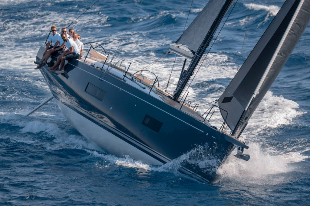 Sailing yacht First 53 On y va