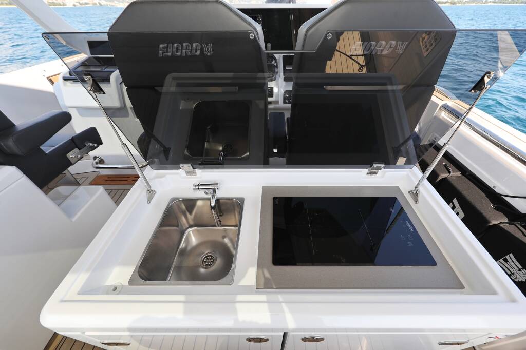 Motor yacht Fjord 41 XL Verve