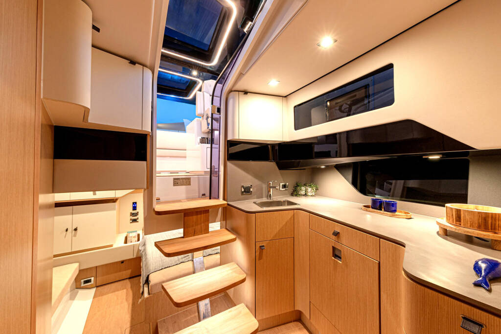 Motor yacht Fjord 41 XL Instant Crush