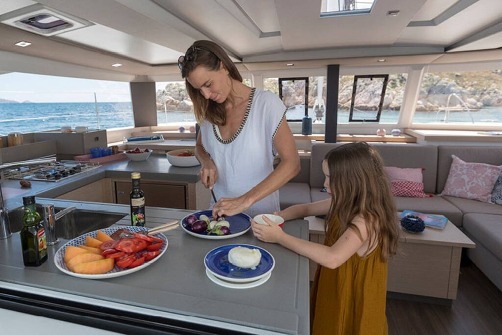 Katamaran Fountaine Pajot Astrea 42 Quatuor Rosual Mar 467/2025