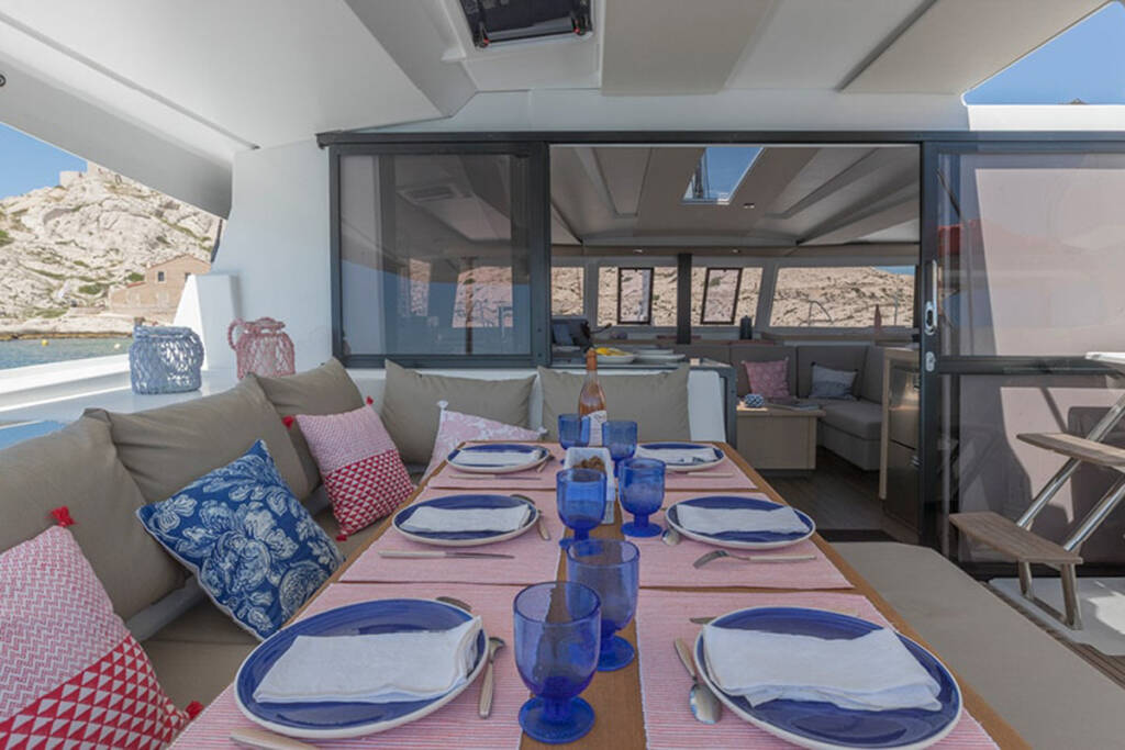 Katamaran Fountaine Pajot Astrea 42 Quatuor Rosual Mar 467/2025