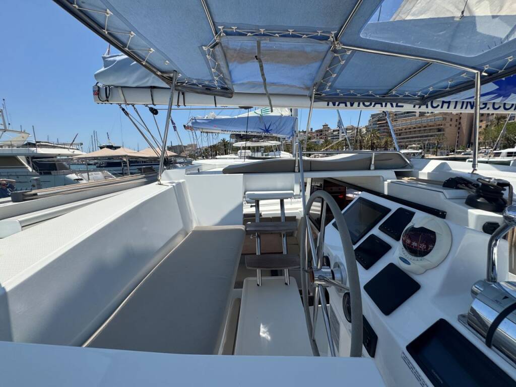 Catamaran Fountaine Pajot Astrea 42 Quatuor Rosual Mar
