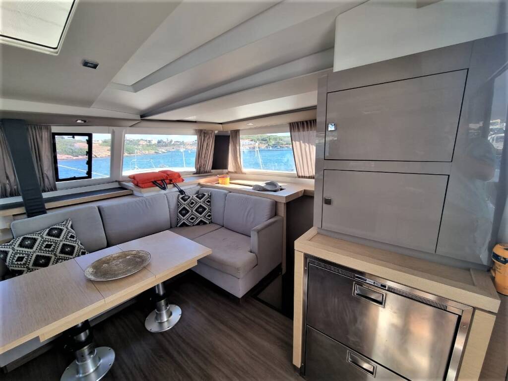 Katamaran Fountaine Pajot Astrea 42 Princess Kiara