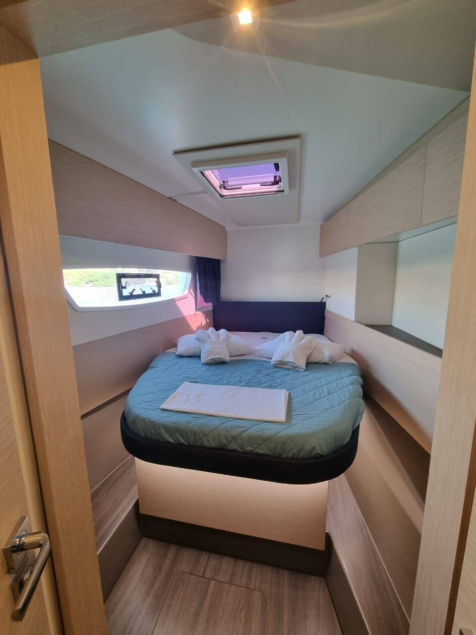 Katamaran Fountaine Pajot Astrea 42 Princess Kiara