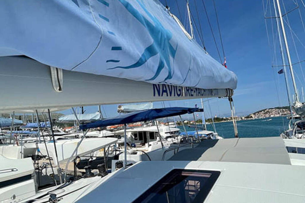 Catamaran Fountaine Pajot Astrea 42 Barramundi III
