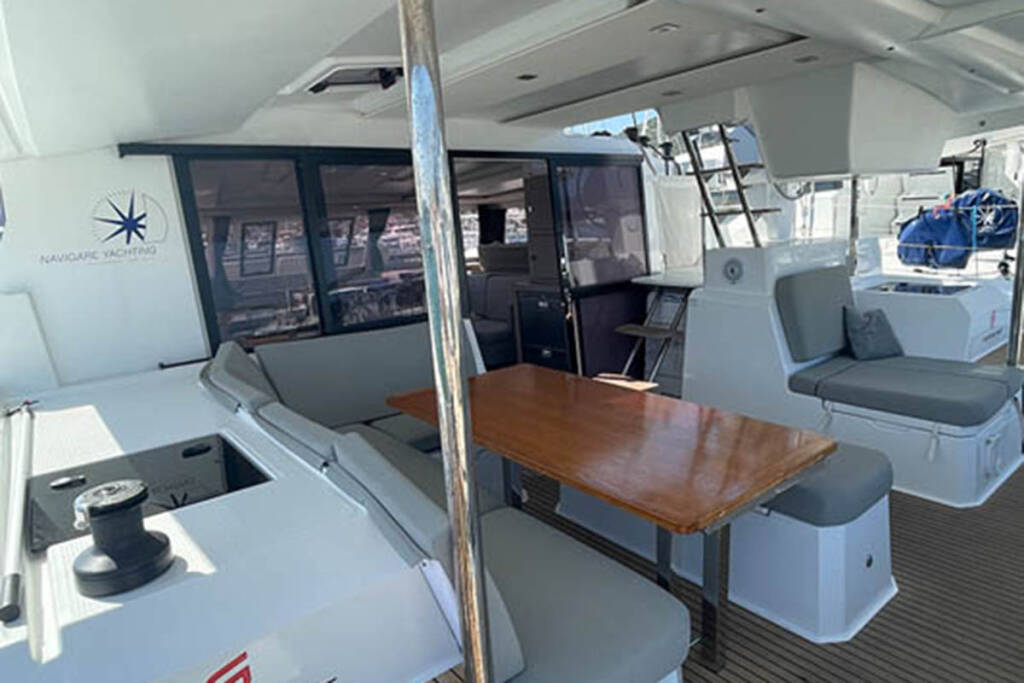 Catamaran Fountaine Pajot Astrea 42 Barramundi III