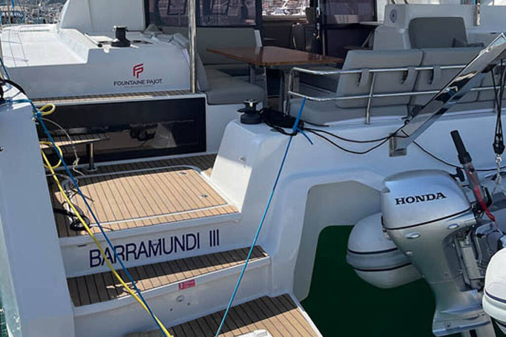 Catamaran Fountaine Pajot Astrea 42 Barramundi III