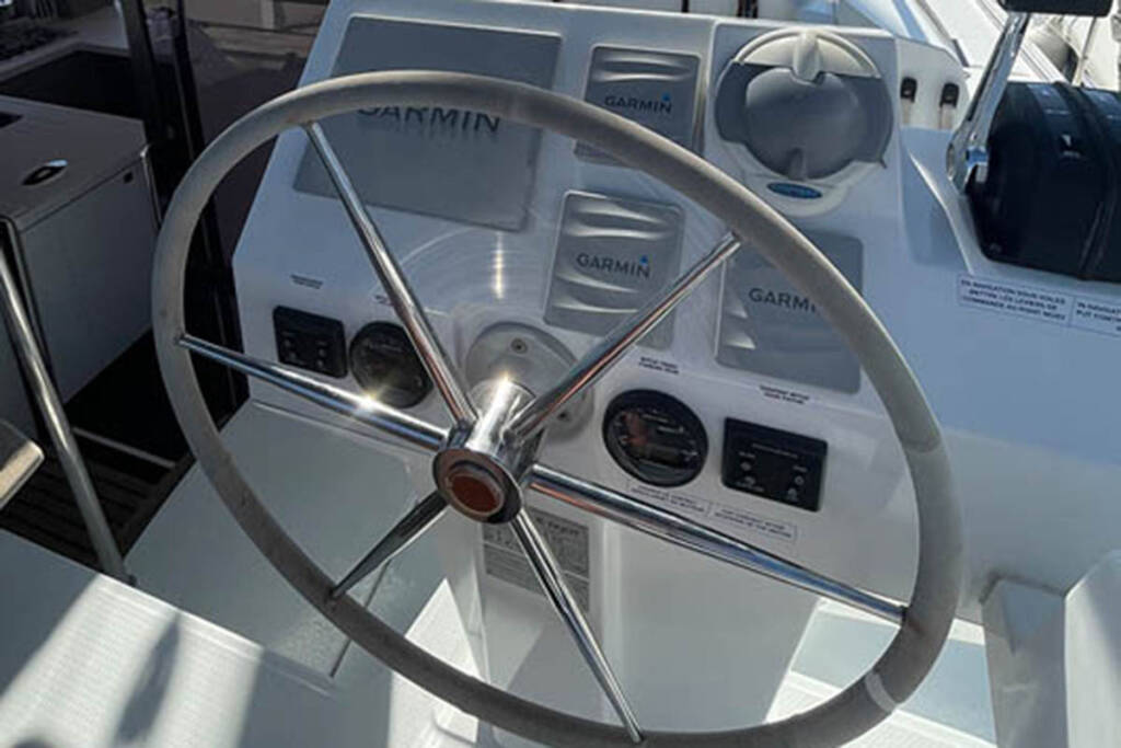 Catamaran Fountaine Pajot Astrea 42 Barramundi III