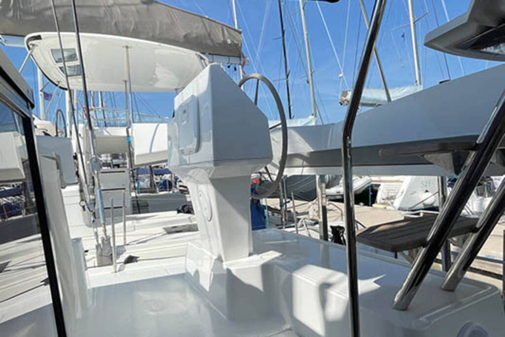 Catamaran Fountaine Pajot Astrea 42 Barramundi III