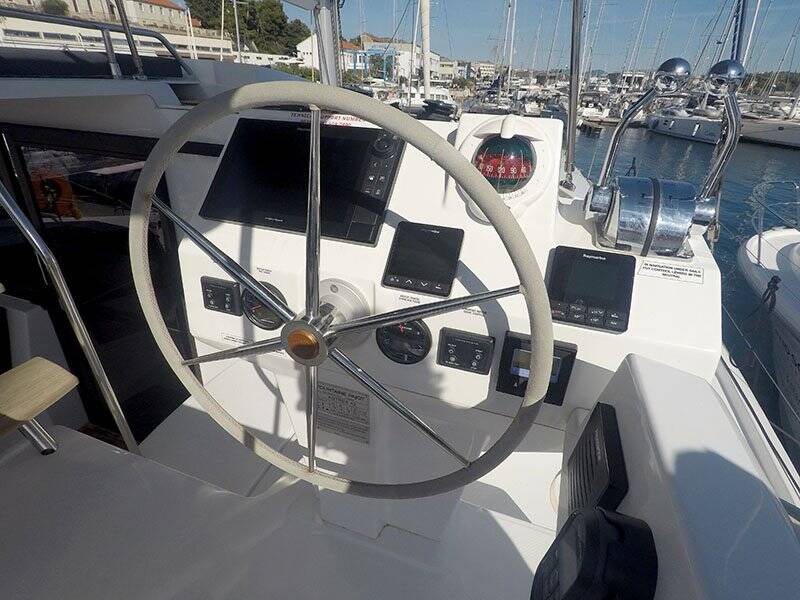 Katamaran Fountaine Pajot Astrea 42 Imagine