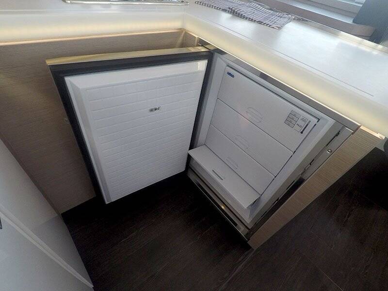 Katamaran Fountaine Pajot Astrea 42 Imagine