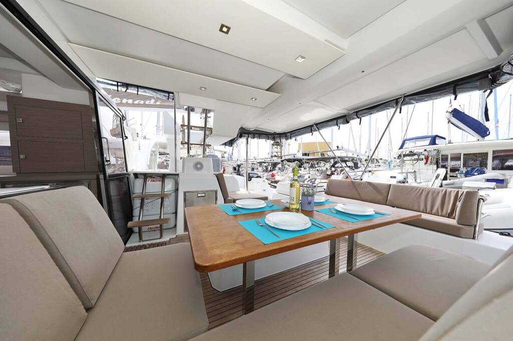 Katamaran Fountaine Pajot Astrea 42 La Mula