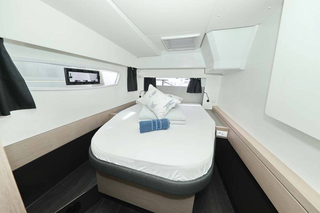 Katamaran Fountaine Pajot Astrea 42 La Mula