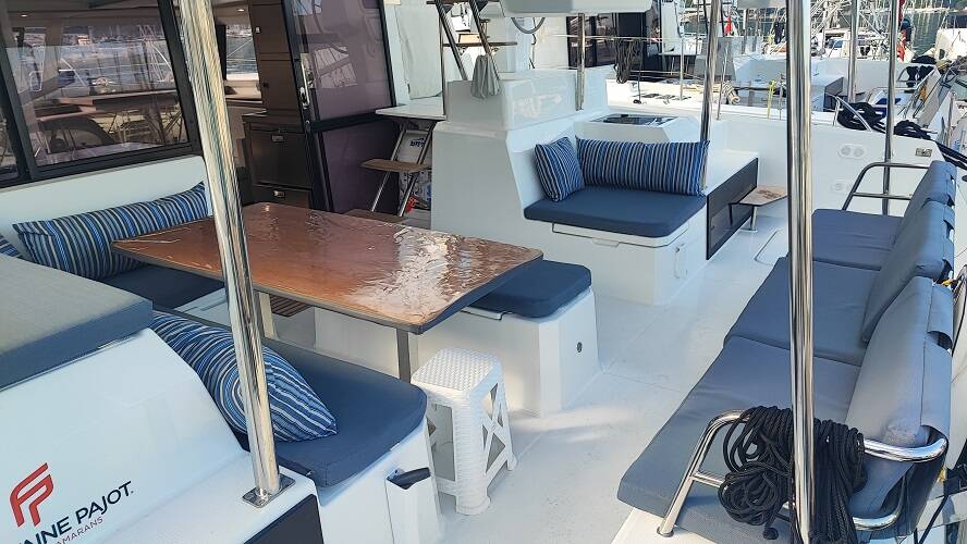 Catamaran Fountaine Pajot Astrea 42 Gloria