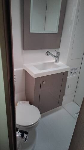Catamaran Fountaine Pajot Astrea 42 Gloria