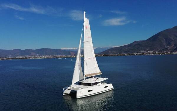 Fountaine Pajot Astrea 42 Reina Fethiye, Yacht Classic Hotel Marina