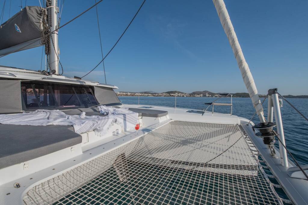 Catamaran Fountaine Pajot Astrea 42 Nou Nou 1
