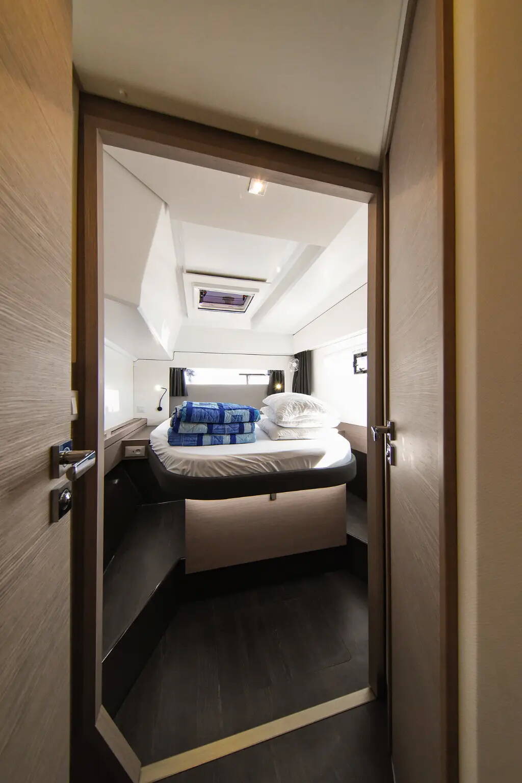 Catamaran Fountaine Pajot Astrea 42 CLASS