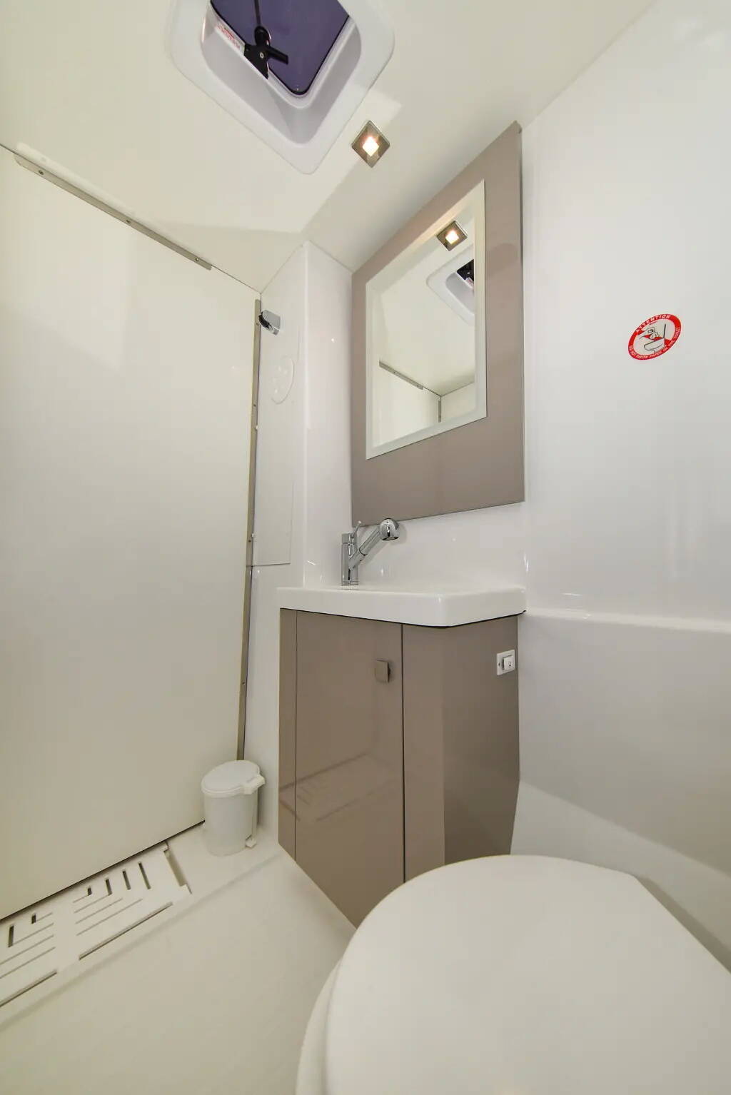 Catamaran Fountaine Pajot Astrea 42 CLASS