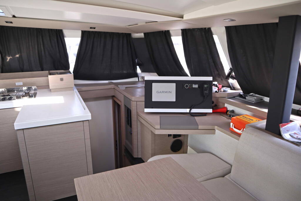 Katamaran Fountaine Pajot Astrea 42 CLASS