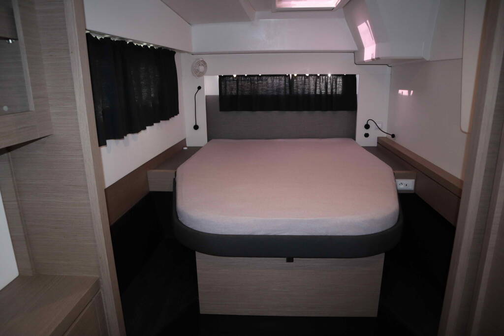 Katamaran Fountaine Pajot Astrea 42 CLASS