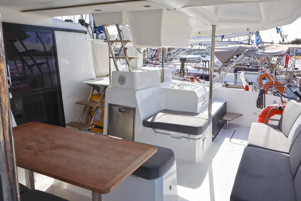 Katamaran Fountaine Pajot Astrea 42 