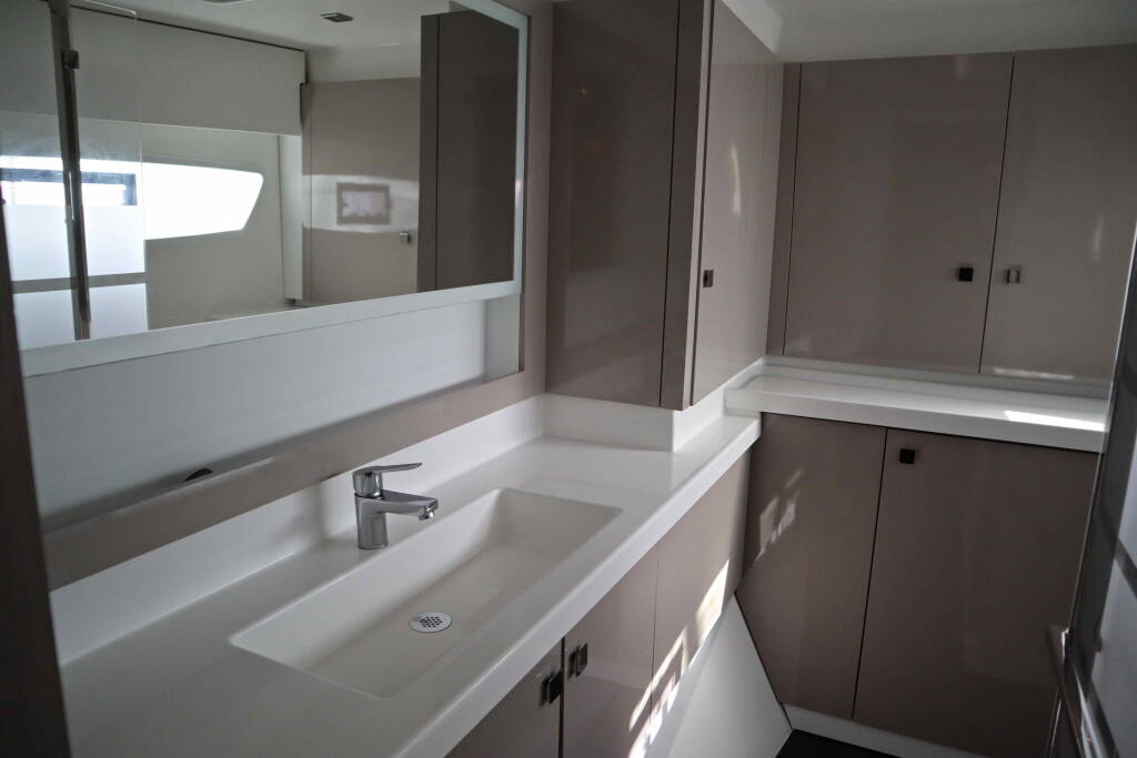 Katamaran Fountaine Pajot Astrea 42 