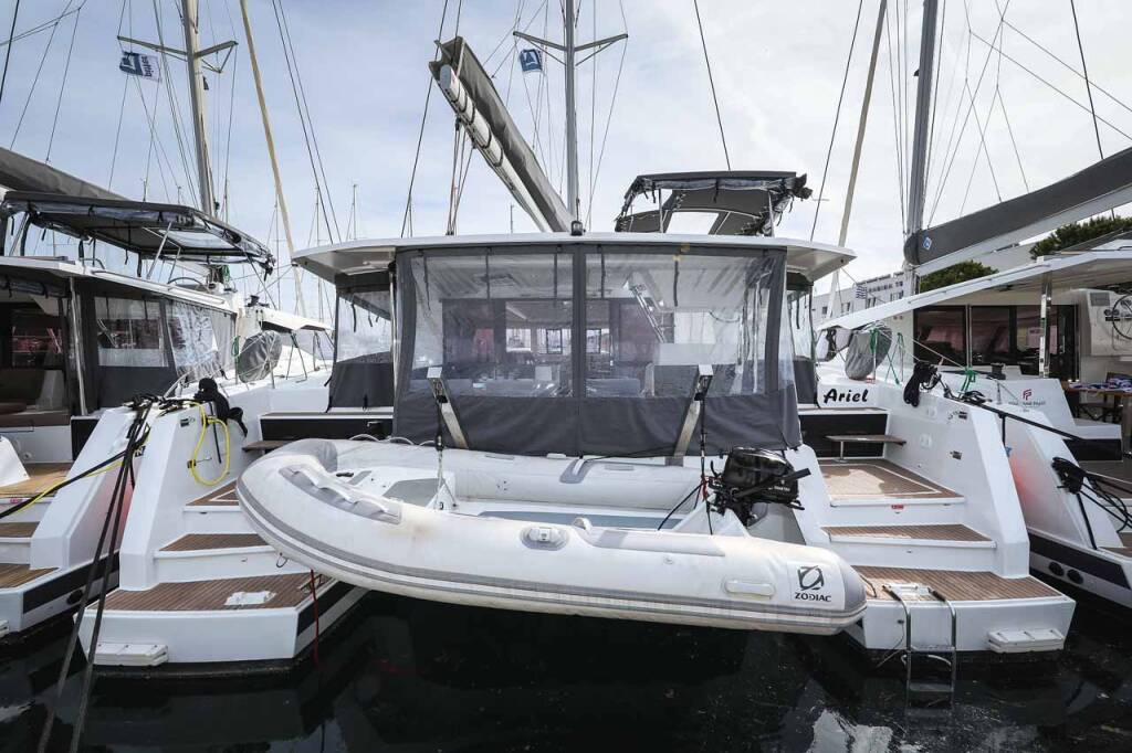 Katamaran Fountaine Pajot Astrea 42 Ariel