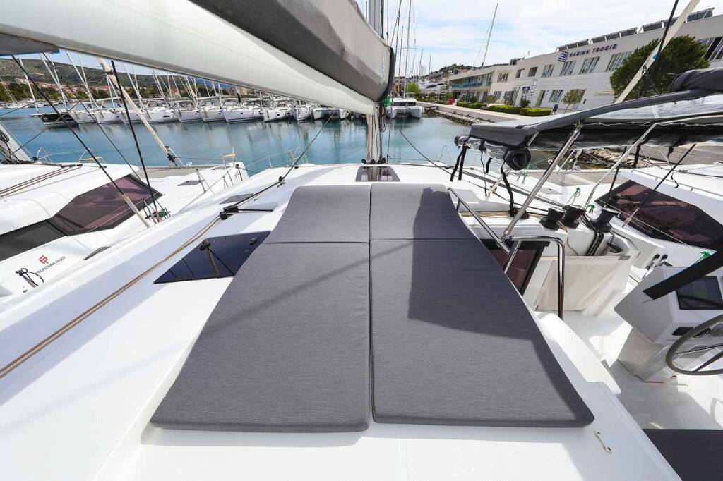 Katamaran Fountaine Pajot Astrea 42 Ariel