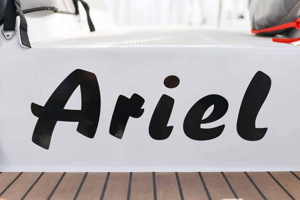 Katamaran Fountaine Pajot Astrea 42 Ariel