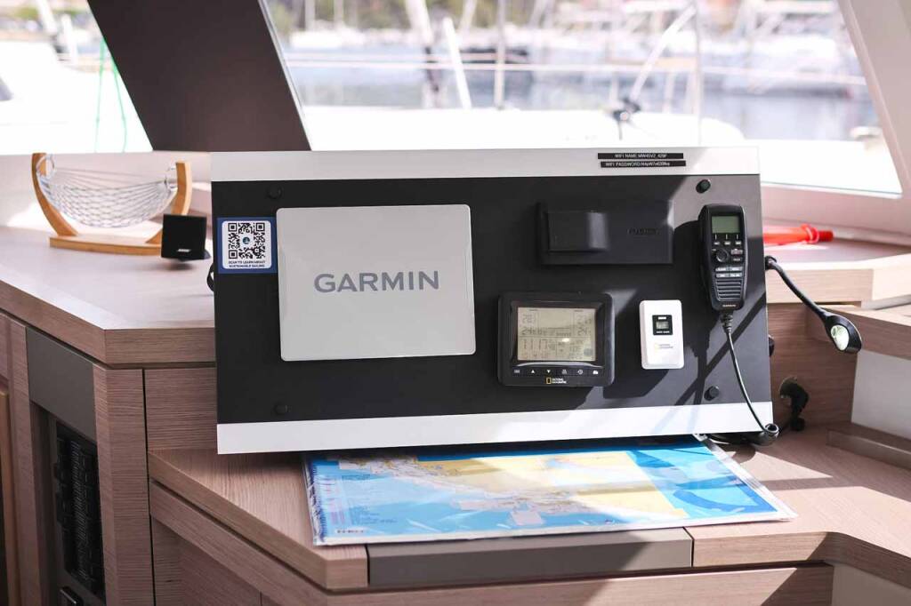 Katamaran Fountaine Pajot Astrea 42 Ariel