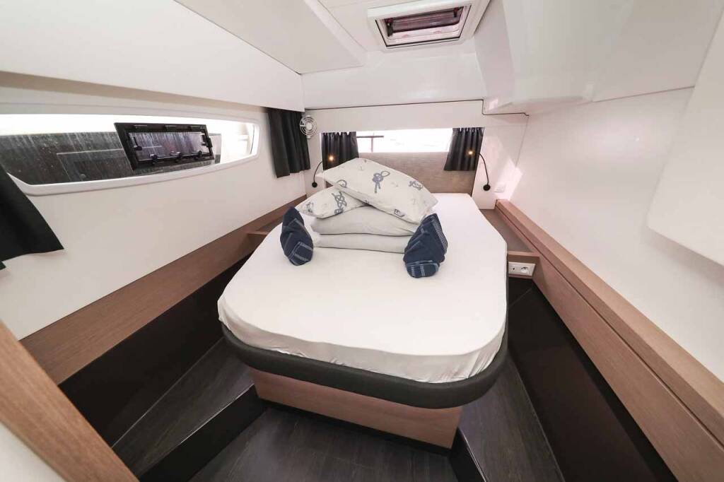 Katamaran Fountaine Pajot Astrea 42 Ariel