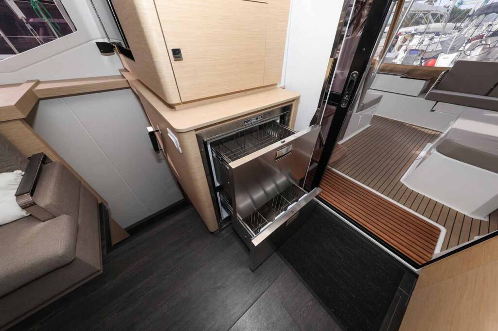 Catamaran Fountaine Pajot Astrea 42 Alchiba